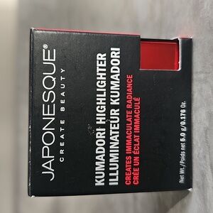 Japonesque ROSE GOLD Kumadori highlighter NEW